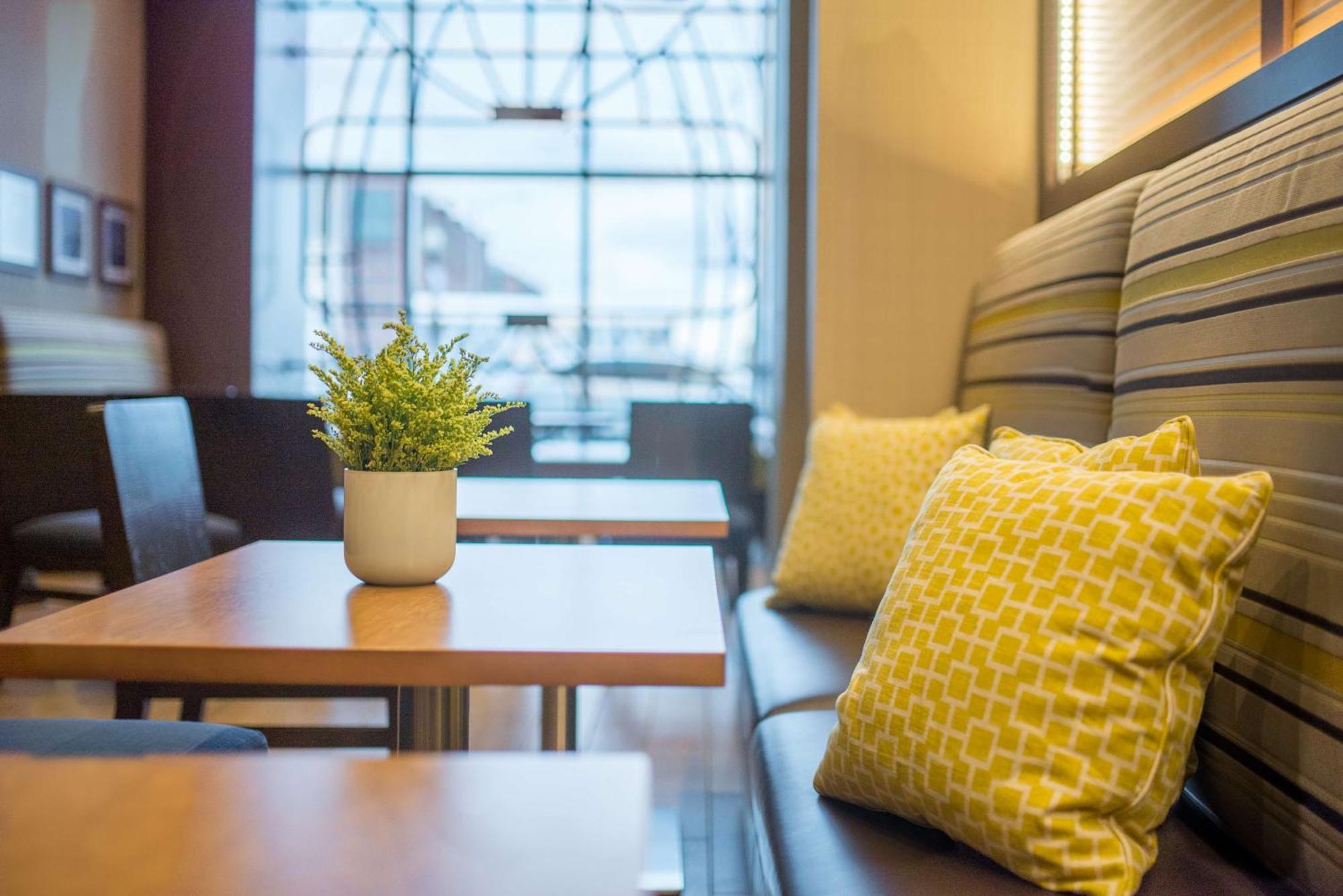 Hampton Inn & Suites Washington, D.C. - Navy Yard Εξωτερικό φωτογραφία