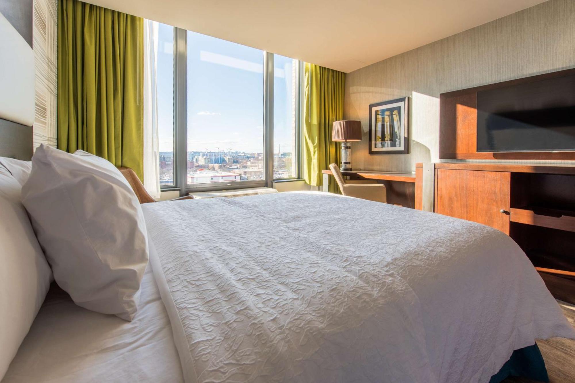 Hampton Inn & Suites Washington, D.C. - Navy Yard Εξωτερικό φωτογραφία