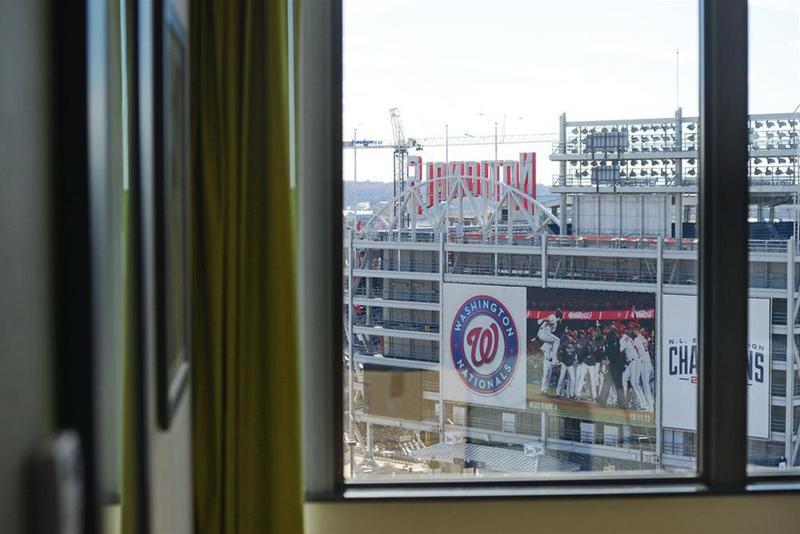 Hampton Inn & Suites Washington, D.C. - Navy Yard Εξωτερικό φωτογραφία